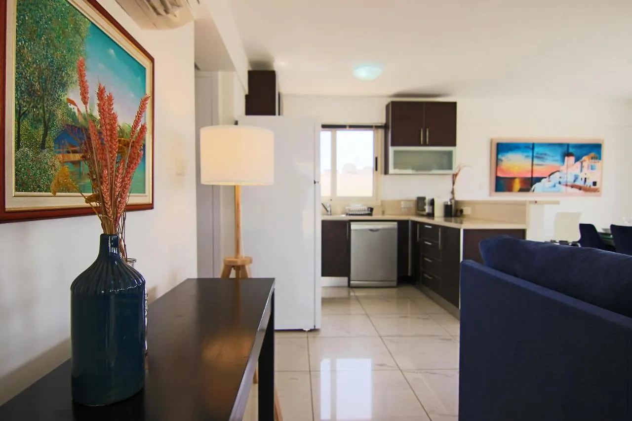 Seaside Luxury Flat Pervolia Apartment 0*, Perivolia