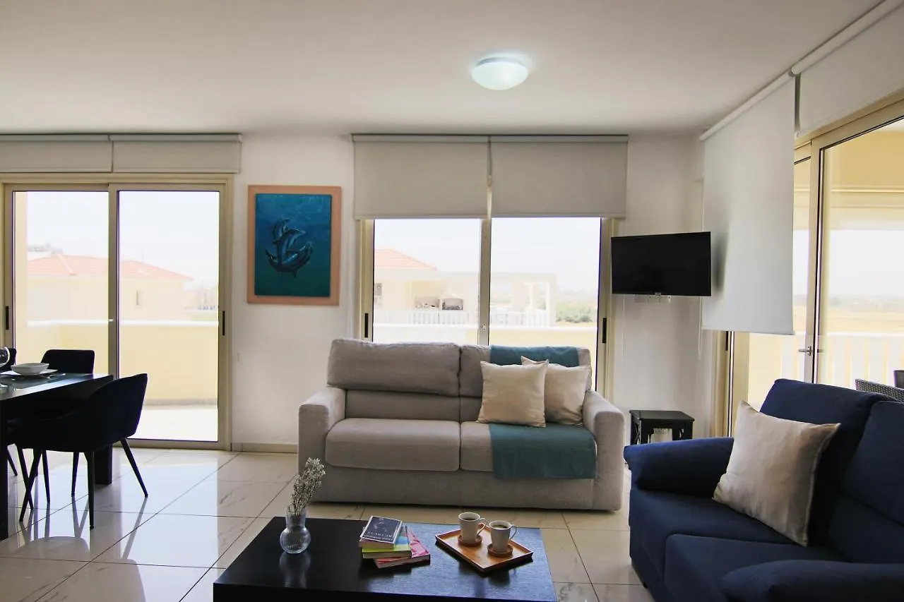 Seaside Luxury Flat Pervolia Apartment