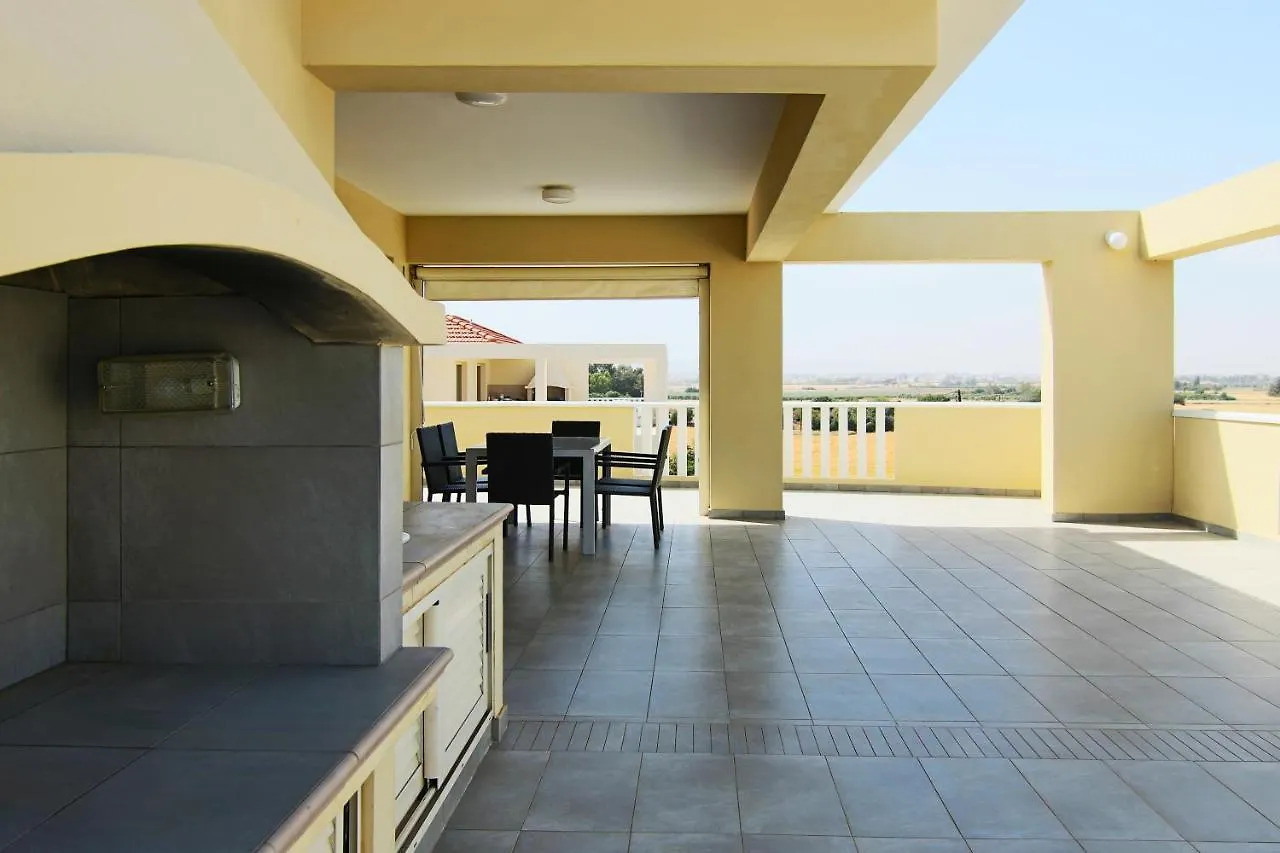 Seaside Luxury Flat Pervolia Apartment